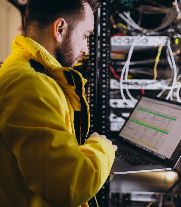web-servers-and-application-servers-featured